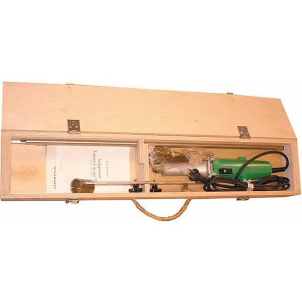 Gratis lån av Side-Power utskjæringsverktøy for montering av baugpropell