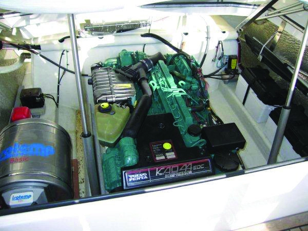 Instatrim hydraulisk pumpe for lukeløfter til 2 sylindere 12V