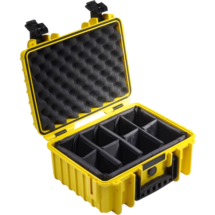 B&W Outdoor Cases Type 3000 RPD gul oppbevaringskasse med rominndelere (11,7 liter)