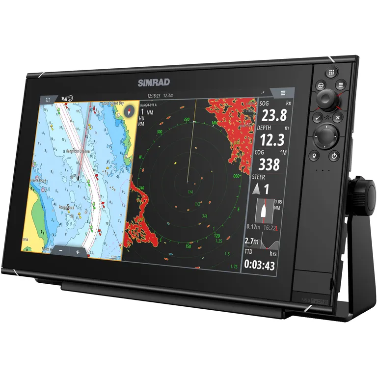 Simrad NSS16 evo3S kartplotter med ekkolodd