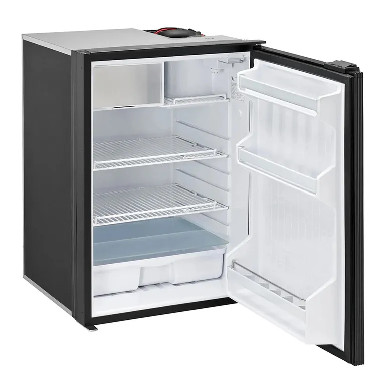 Isotherm Cruise Classic CR130 Total Black 130L kjøleskap, matt sort, 12/24V