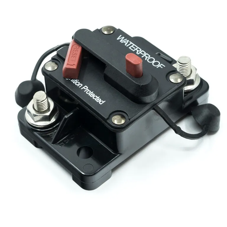 Automatsikring 25A utenpåliggende