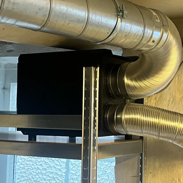Arida Pro S19 WiFi fastmontert sorpsjons-avfukter med HEPA-filter