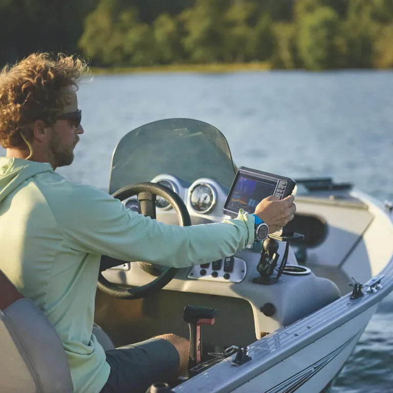 Garmin Echomap UHD2 72cv 7" kartplotter med ekkolodd, inkl. hekksvinger