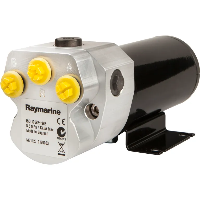 Raymarine Evolution autopilot  EV200 med 1L hydraulisk pumpe og P70Rs display