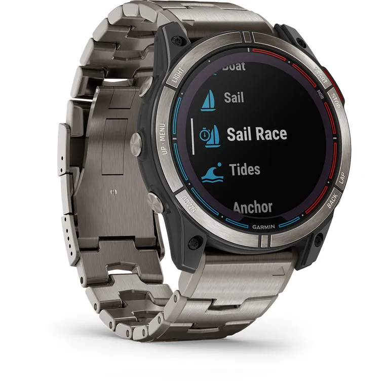 Garmin quatix 7 Solar Edition, 51 mm maritim smartklokke med solcellelading, multibånd GPS, titanramme, og titan- og silikonrem