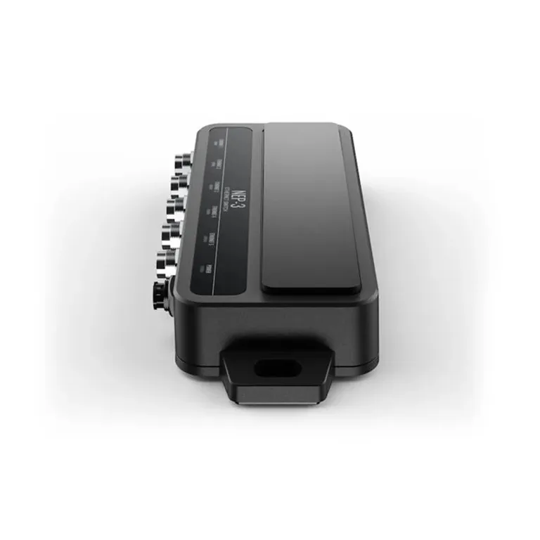 Simrad NEP-3 Ethernet-switch med 5 porter 1 GB 12/24 V