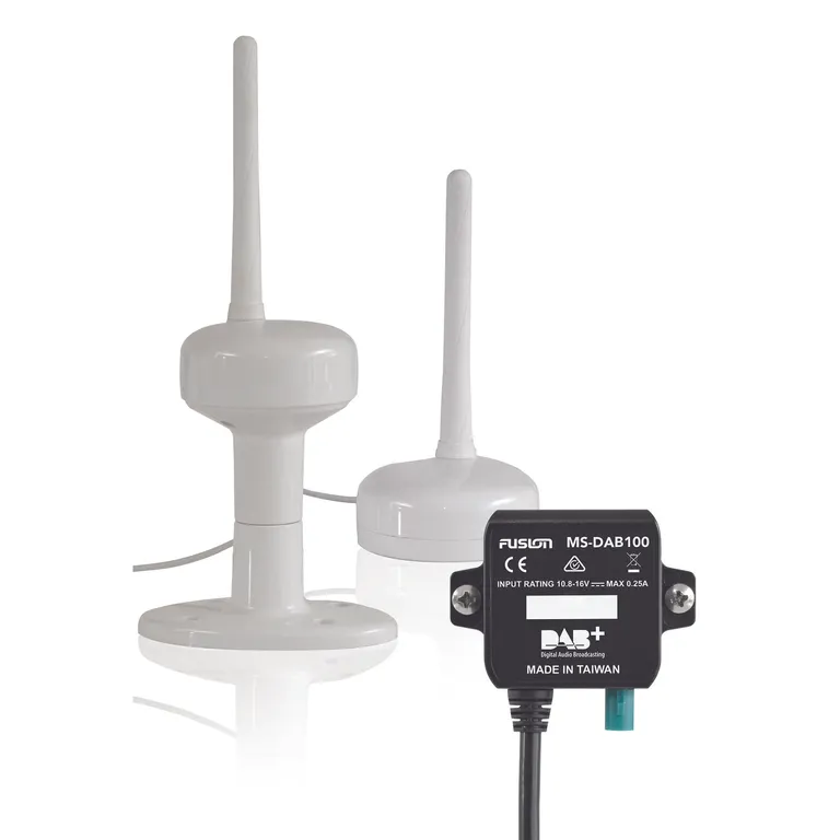 Fusion MS-DAB100A DAB+ adapter