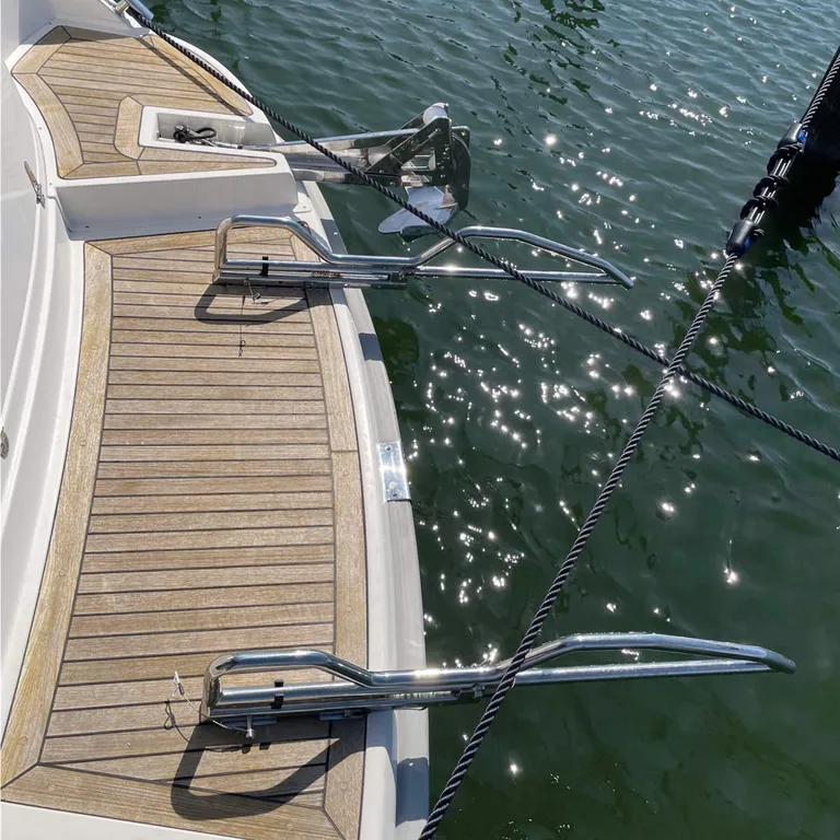 Broberg Marine Boatlift for badeplattform, syrefast, max 100kg