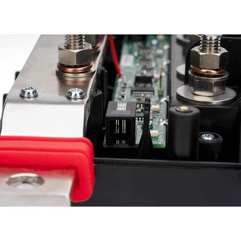 Victron Lynx Distributor M10