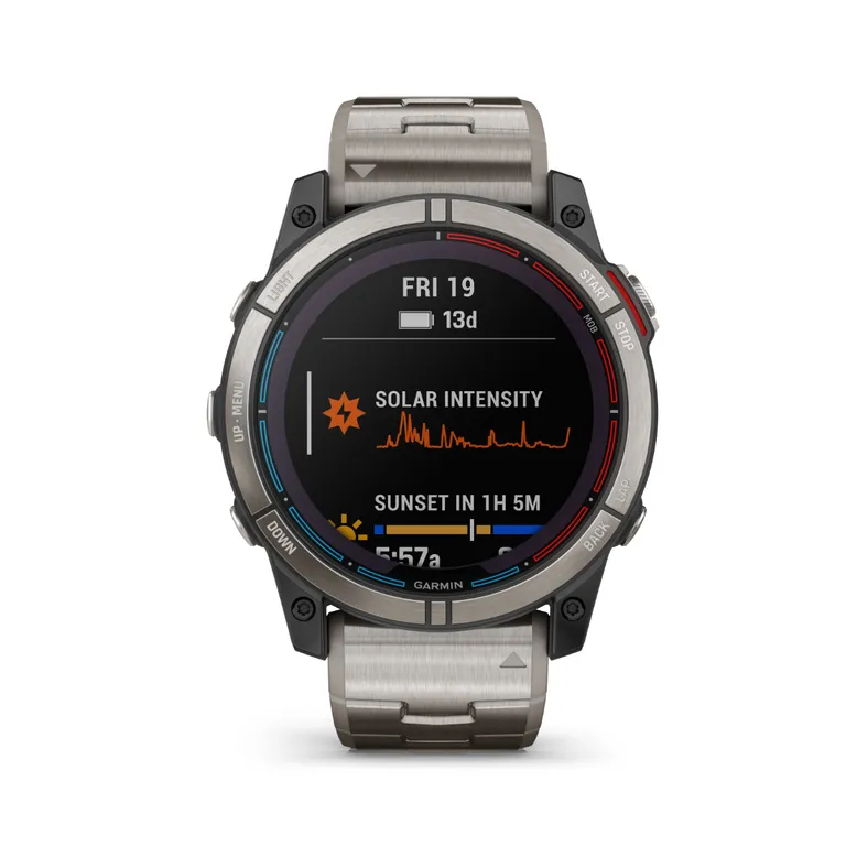 Garmin quatix 7 Solar Edition, 51 mm maritim smartklokke med solcellelading, multibånd GPS, titanramme, og titan- og silikonrem