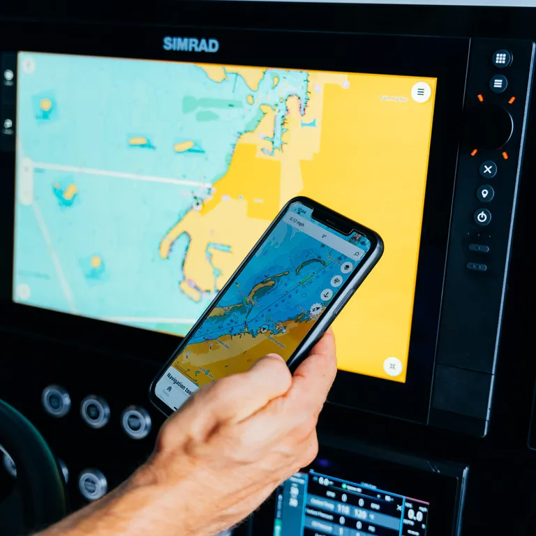 Simrad NSS 4 10" kartplotter med ekkolodd