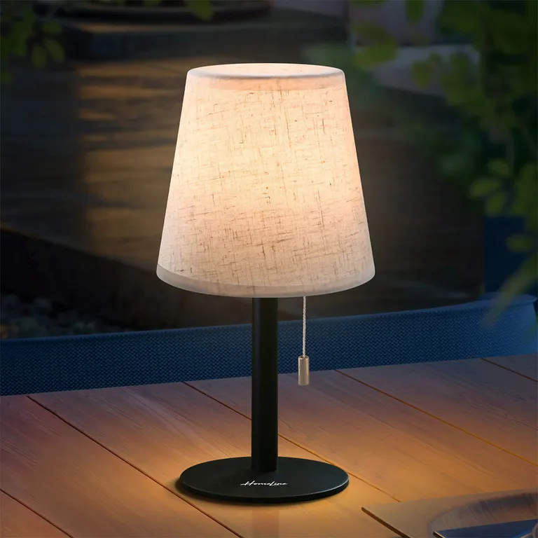Homeline Bordlampe med stålfot, beige skjerm