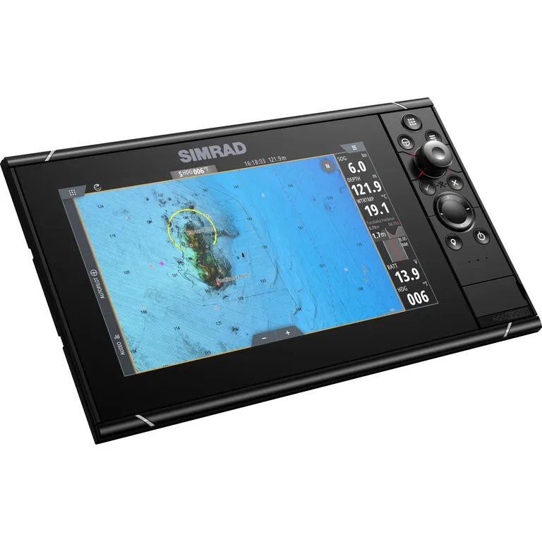 Simrad NSS9 evo3S kartplotter med ekkolodd
