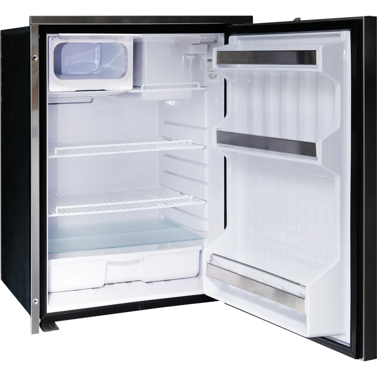 Isotherm Cruise Inox Clean Touch 130L kjøleskap med syrefast front (12/24V)