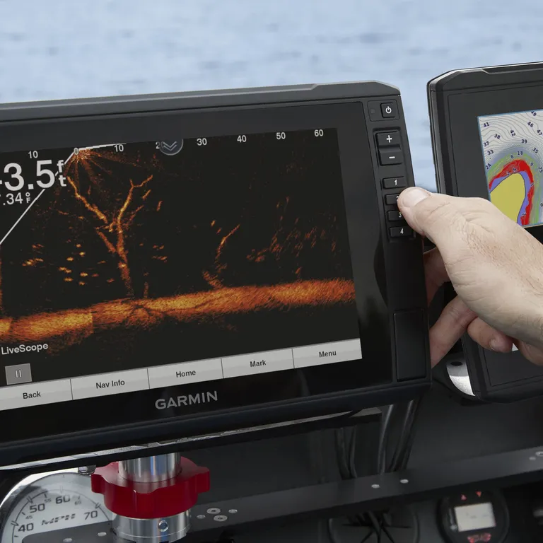 Garmin ECHOMAP Ultra 102sv 10" kartplotter med ekkolodd