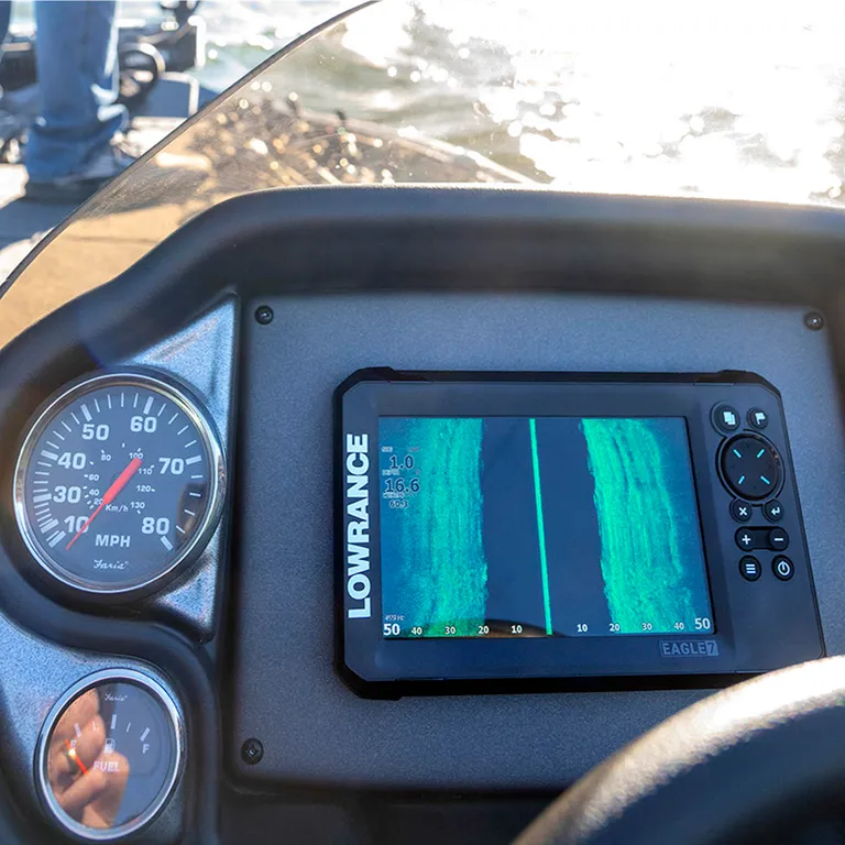 Lowrance Eagle Tripleshot HD XDCR svinger