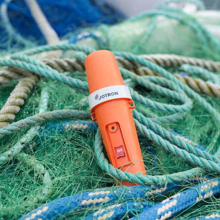 Jotron TronTracker TA10 sporingsenhet m/brakett for fiskebøyer