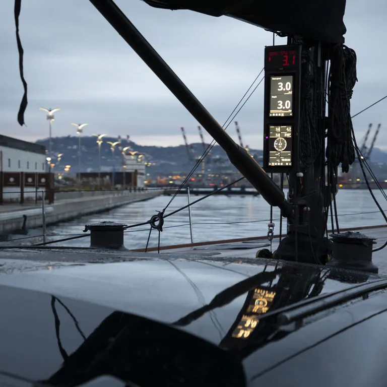 B&G Nemesis 9-skjerm til seiling