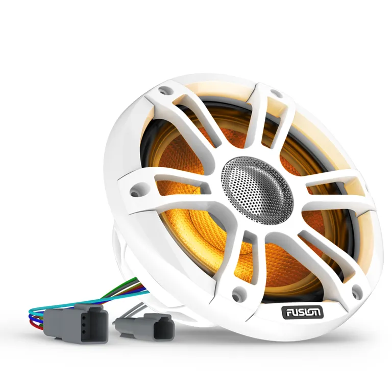 Fusion Signature Series 3i Sport hvite CRGBW 7.7" høyttalere 280W