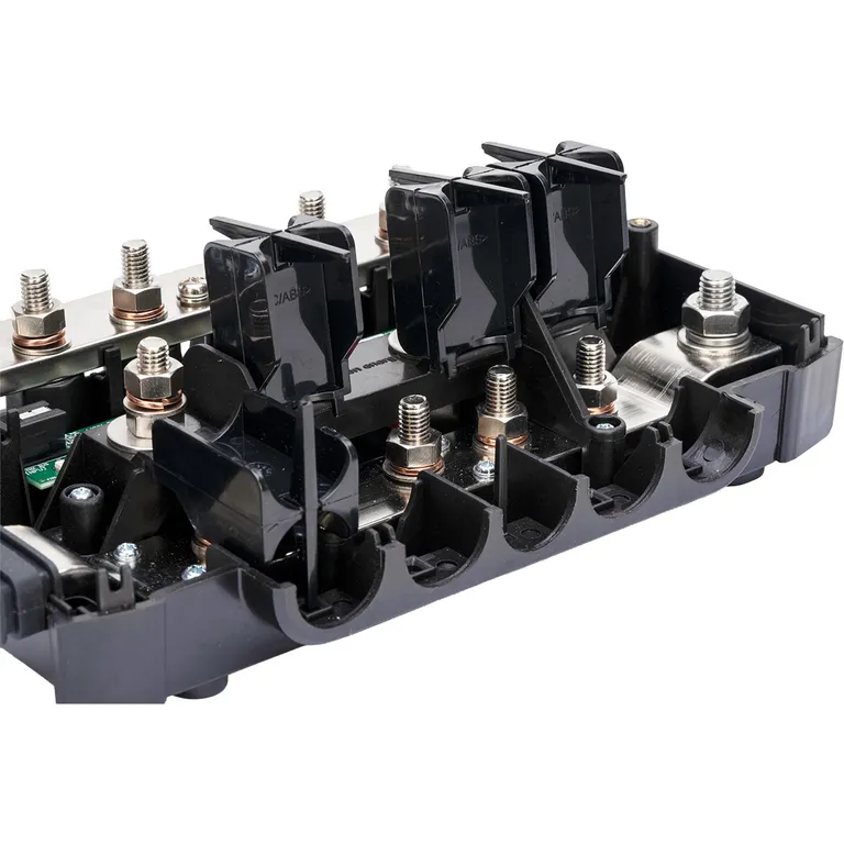 Victron Lynx Distributor M10