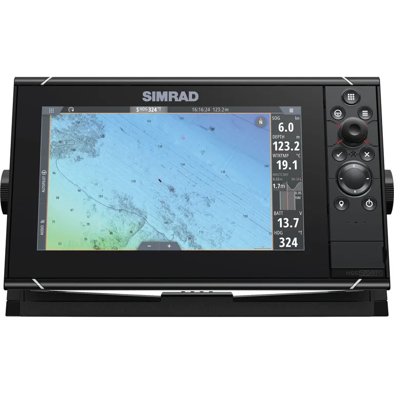 Simrad NSS9 evo3S kartplotter med ekkolodd