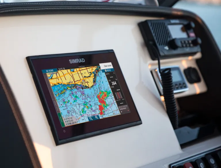 Simrad GO9 XSE kartplotter med ekkolodd