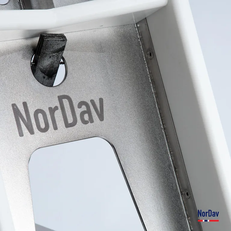 NorDav H Swivel Davit, syrefast stål hvit