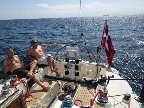 Comfort Seat Classic bærbar pute med justerbar rygg (svart)